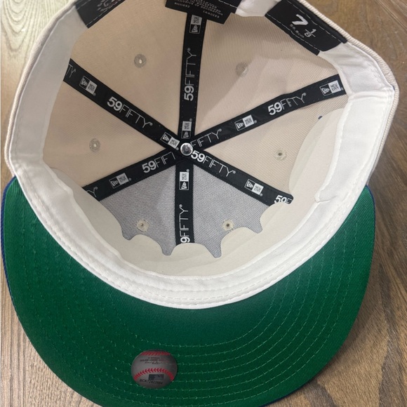 NEW ERA LOS ANGELES
DODGERS SHO TIME
STONE TWO TONE EDITION
59FIFTY FITTED HAT - Picture 4 of 6